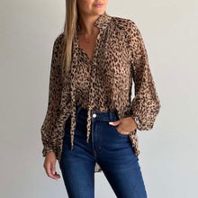 Load image into Gallery viewer, Leopard Pleat Blouse